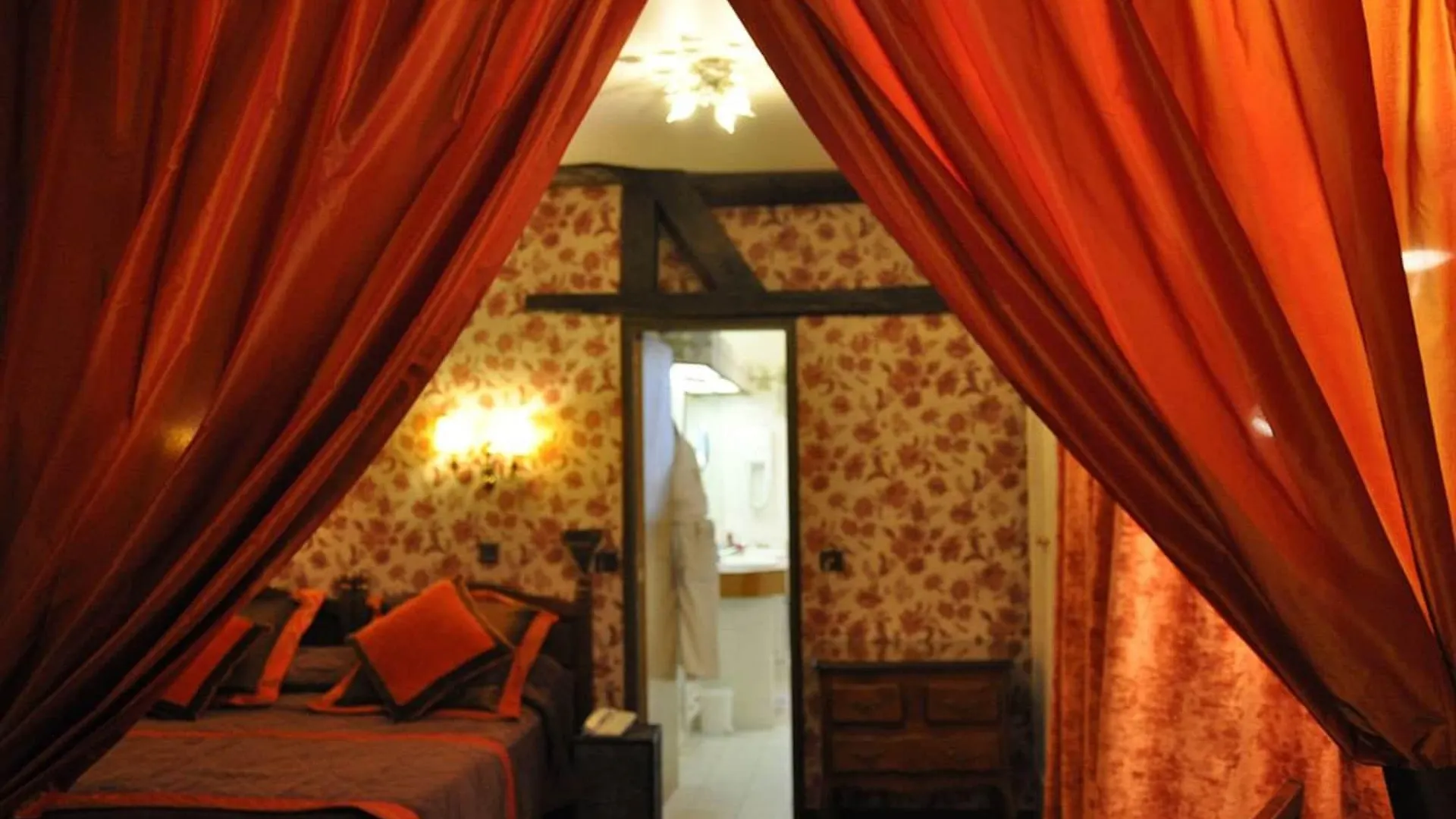 Grand Dechampaigne Hotel