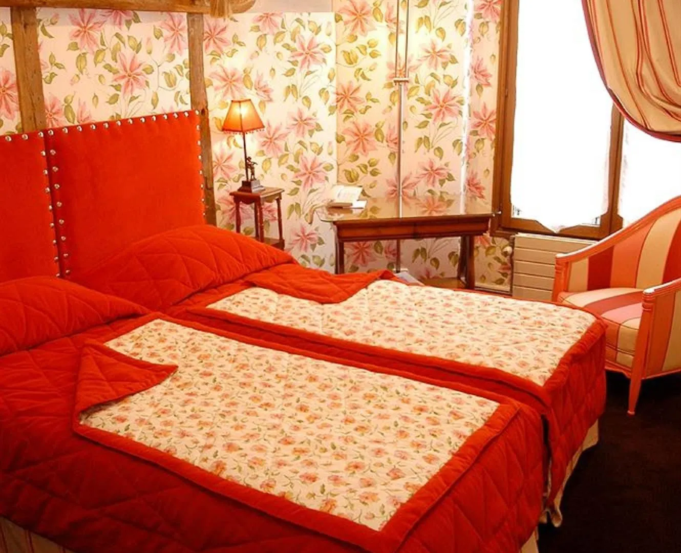 Grand Dechampaigne Hotel 3*