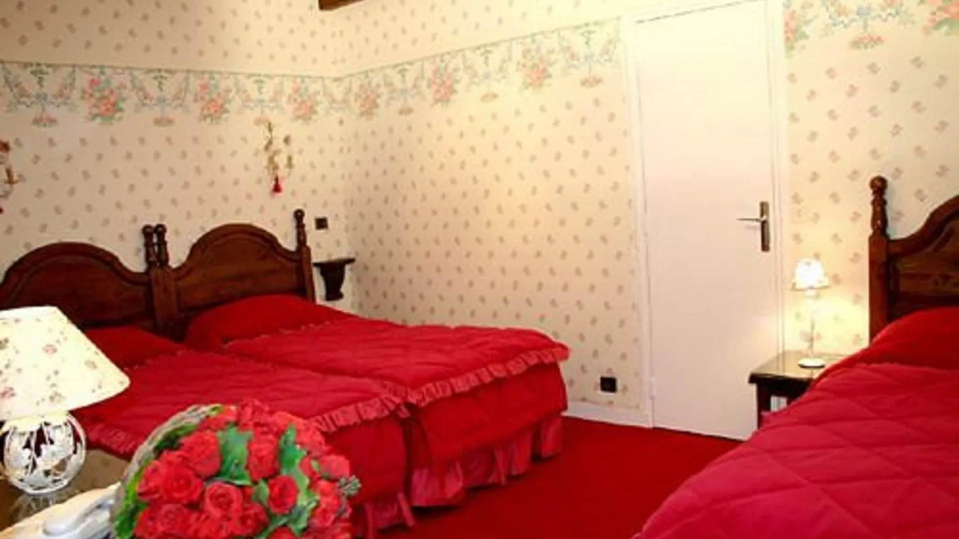 Hotel Grand Dechampaigne 3*