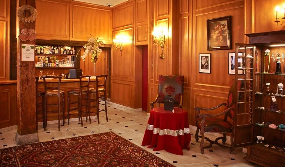 Grand Dechampaigne Paris