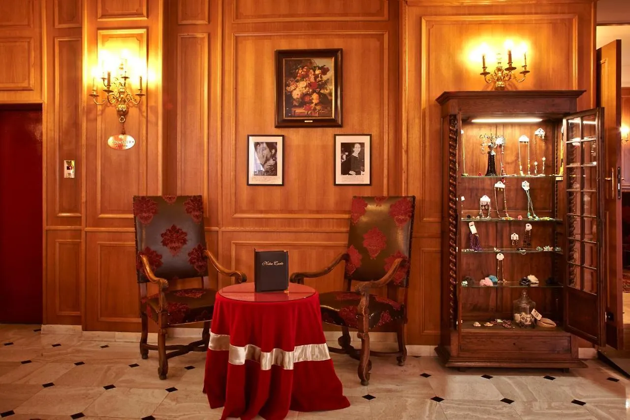 Grand Dechampaigne 3* Παρίσι