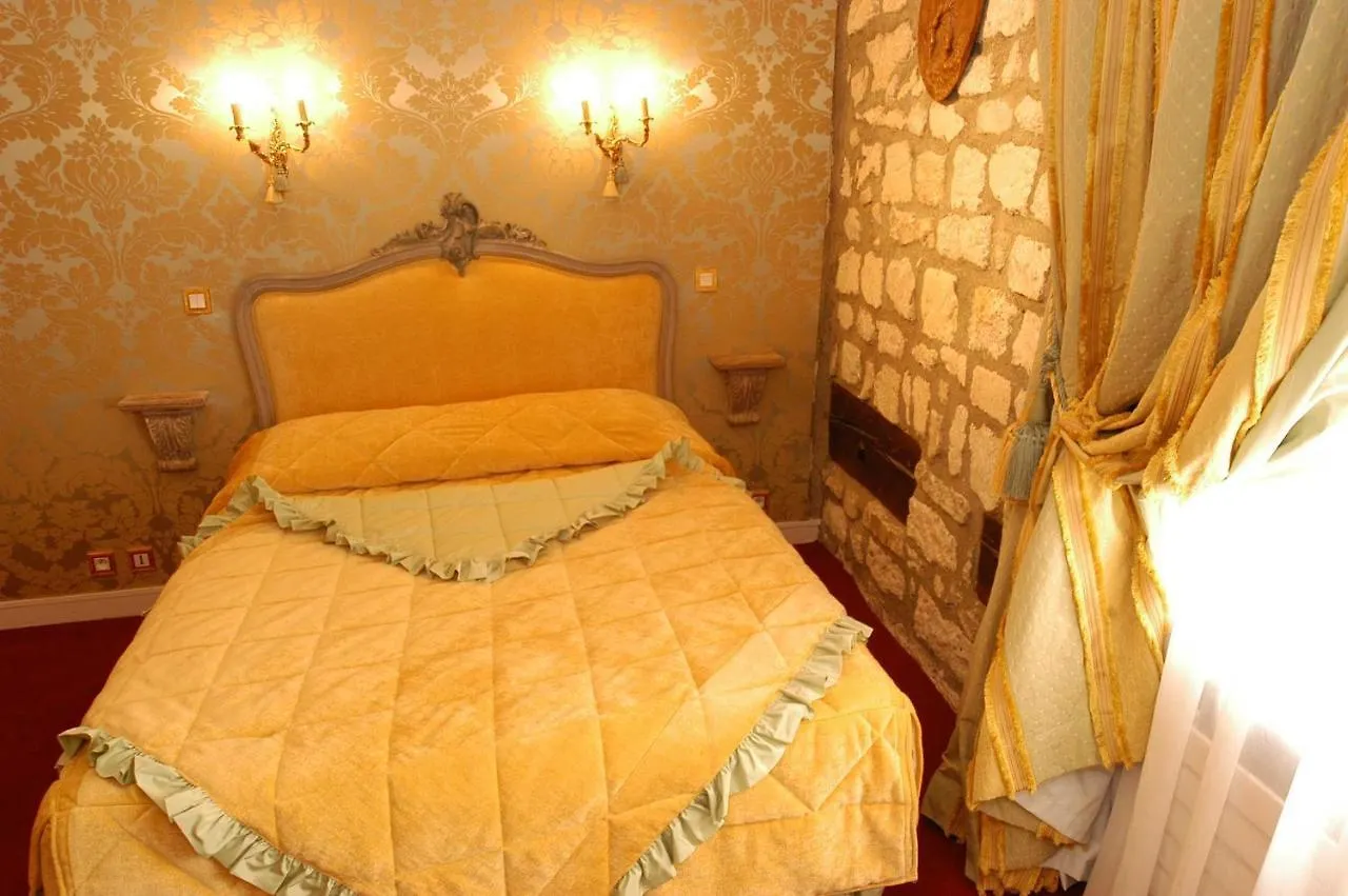 Отель Grand Dechampaigne